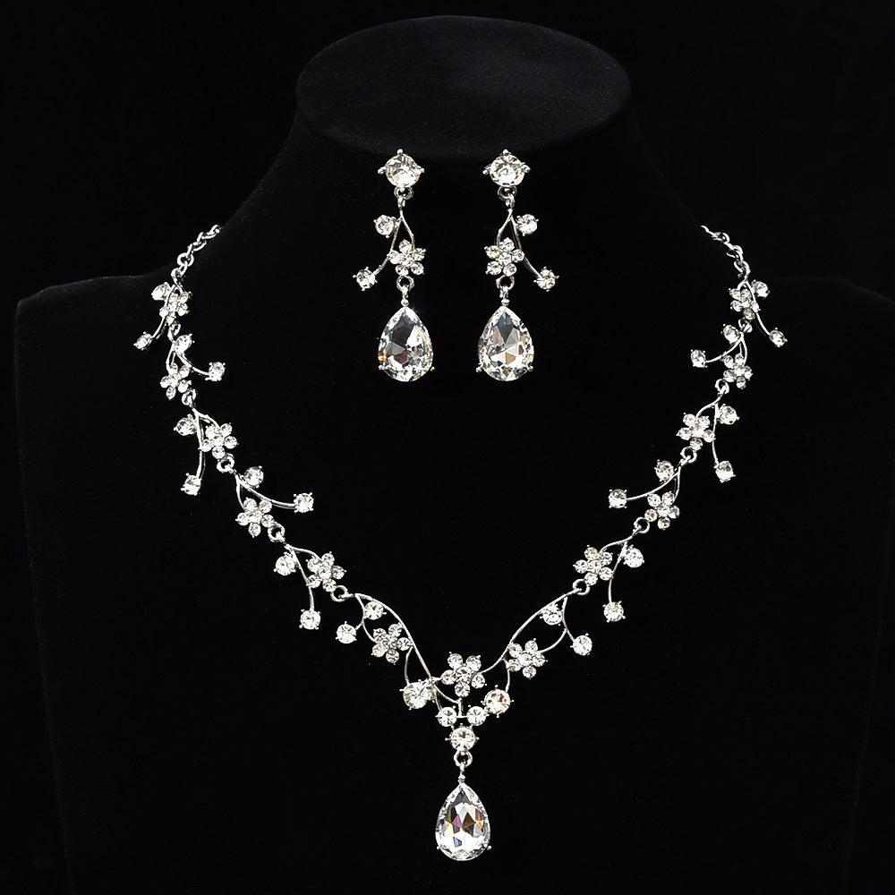 New fashion temperament flower zircon super flash necklace earring set bridal dress necklace jewelry in stock wholesale