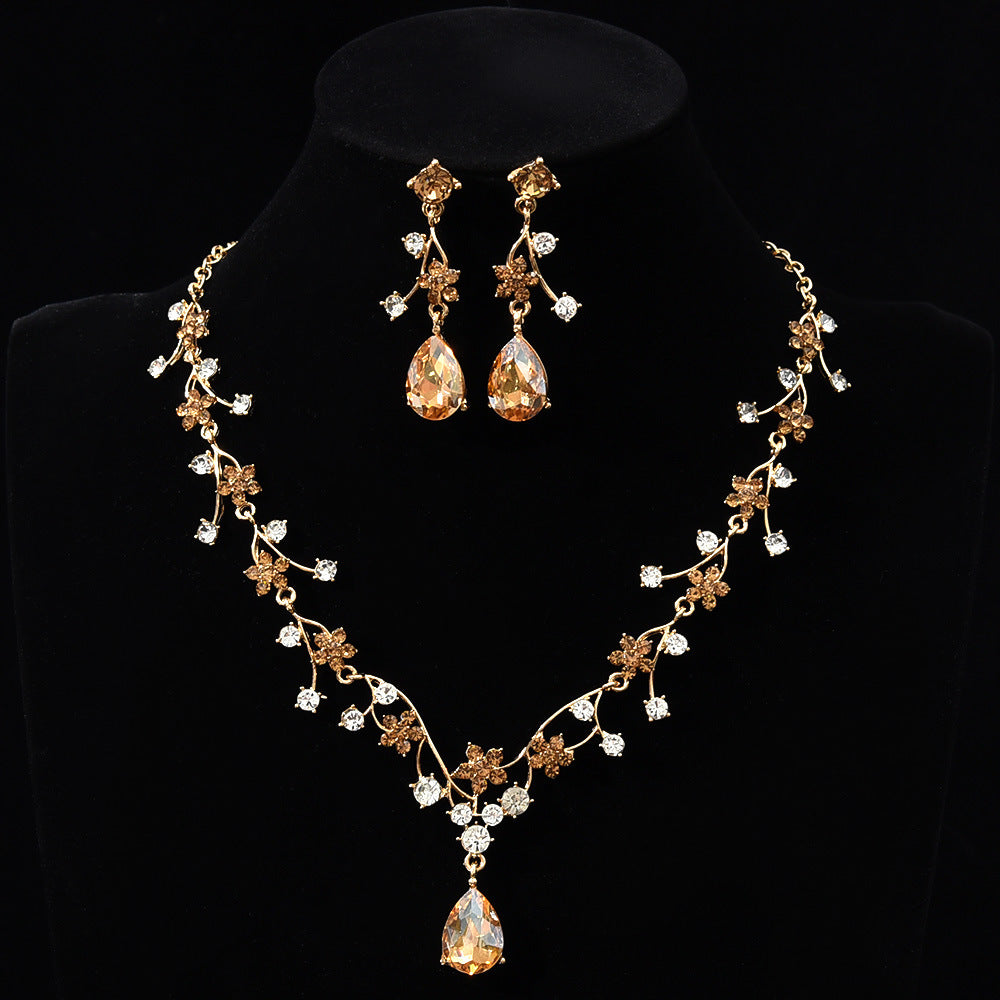 New fashion temperament flower zircon super flash necklace earring set bridal dress necklace jewelry in stock wholesale
