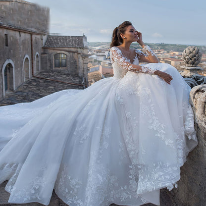 Classic Long Sleeve 3D Lace Wedding Dress – Pure White & Ivory Floor-Length Bridal Gown